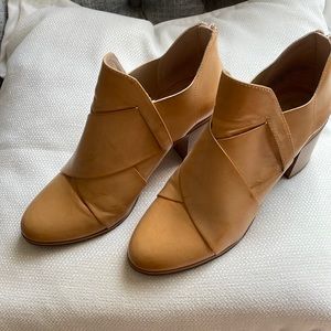 Born in California Ankle Books